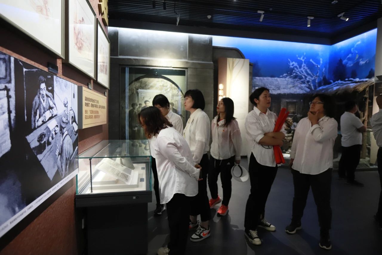 砥礪初心使命，汲取奮進力量丨花花牛乳業(yè)集團黨委組織開展學習“焦裕祿精神”主題黨日活動