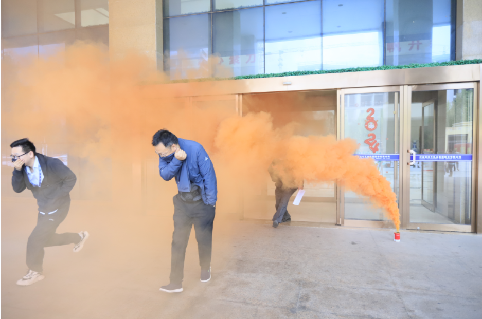 增強(qiáng)消防意識(shí)，筑牢安全底線丨花花牛乳業(yè)集團(tuán)組織消防應(yīng)急演練