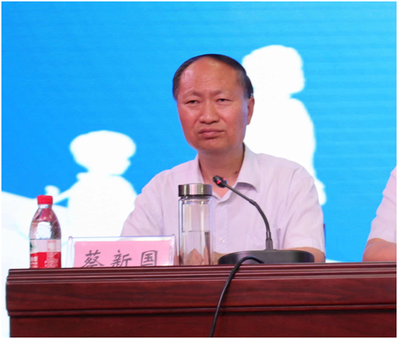 “健康中原，牛奶伴您行——花花牛乳業(yè)集團(tuán)2018中國小康牛奶行動(dòng)” 公益助學(xué)啟動(dòng)儀式隆重舉行